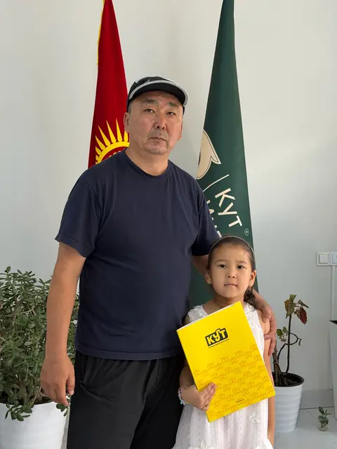 Клиент Osh City с договором на квартиру