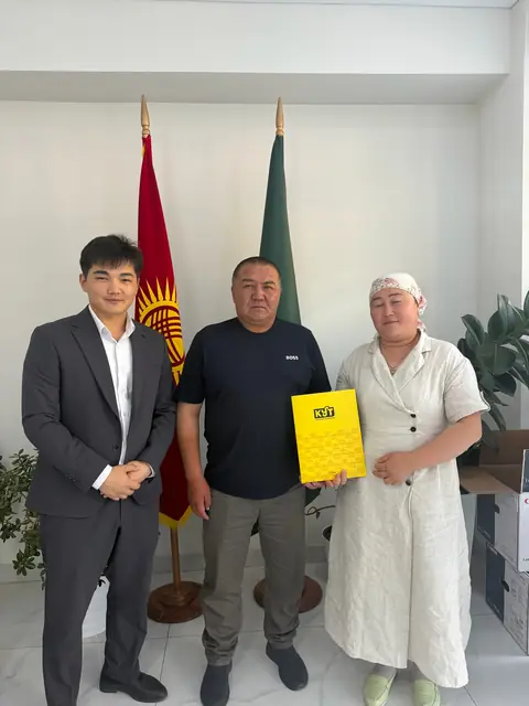 Клиент Osh City с договором на квартиру